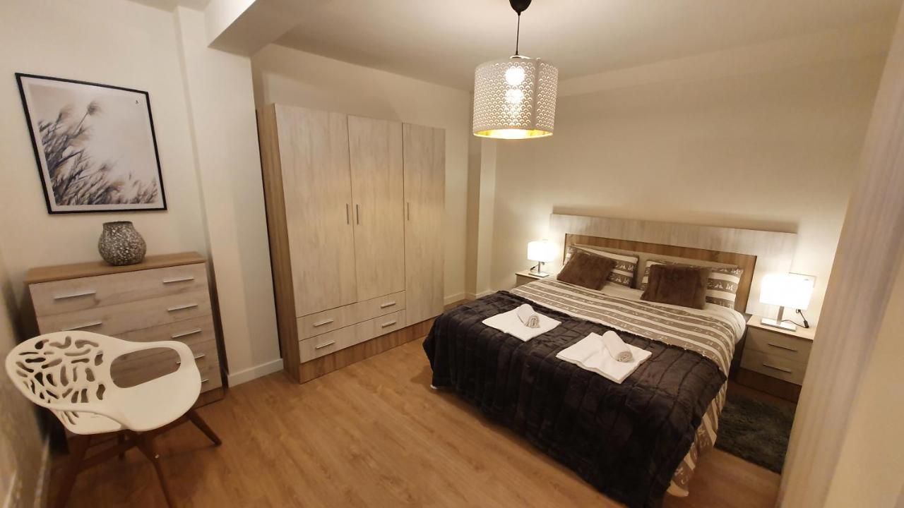 Auditorio Vicele - 2 Hab Y Sofa-Cama - Wifi - Vut-3692-As Oviedo Exterior foto